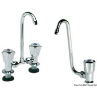 Rubinetto con becco snodato in ottone cromato